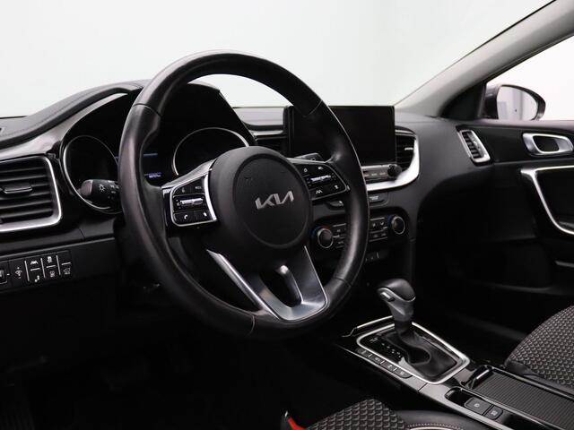 KIA CEE D Ceed Sportswagon 1.5 T-GDi DynamicPlusLine 160pk Camera | Cruise | Stoel-/stuurverw. | Parkeersens. achter | Trekhaak