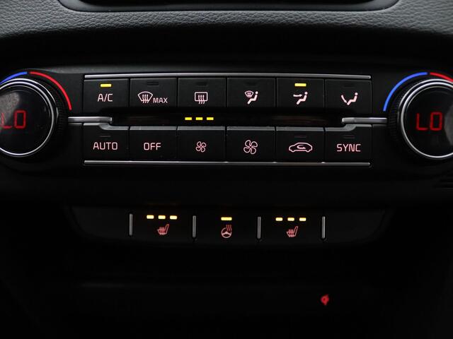 KIA CEE D Ceed Sportswagon 1.5 T-GDi DynamicPlusLine 160pk Camera | Cruise | Stoel-/stuurverw. | Parkeersens. achter | Trekhaak