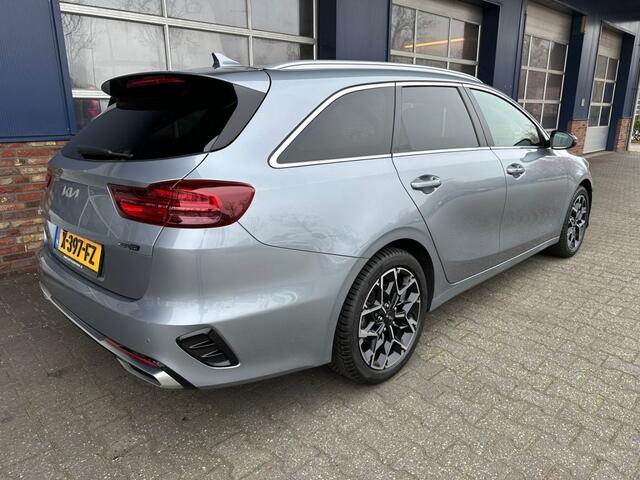 KIA CEE D 1.5 T-GDI GT-LINE, Camera, Elektr. A klep, Stoel/stuurwiel verw, Pano, Carplay, ALL IN prijs!