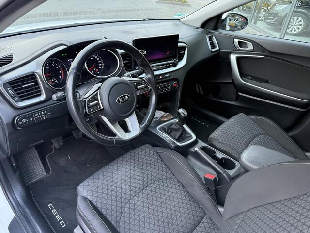 KIA CEE D Ceed 1.0 T-GDi DynamicLine | Nieuw binnen | Trekhaak | Navi