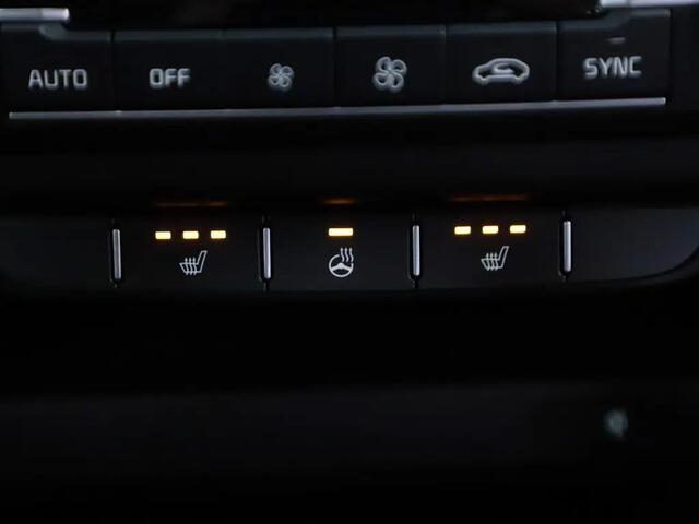 KIA CEE D Ceed Sportswagon 1.5 T-GDi DynamicPlusLine