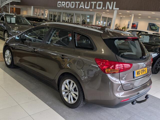 KIA CEE D cee'd Sportswagon 1.6 GDI ComfortPlusLine Navigator Airco, Cruise Control, Trekhaak, Stuurbekrachtiging