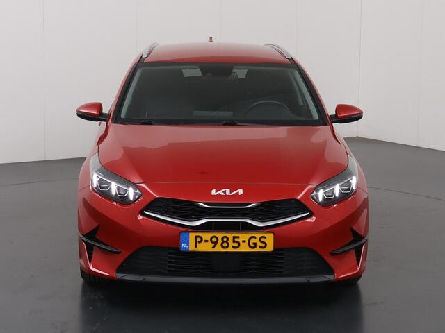 KIA CEE D Ceed Sportswagon 1.5 T-GDi MHEV DynamicPlusLine | Trekhaak | Stoel/Stuurwielverwarming | Navigatie | Dodehoekdetectie | Keyless | Elektr. Achterklep |