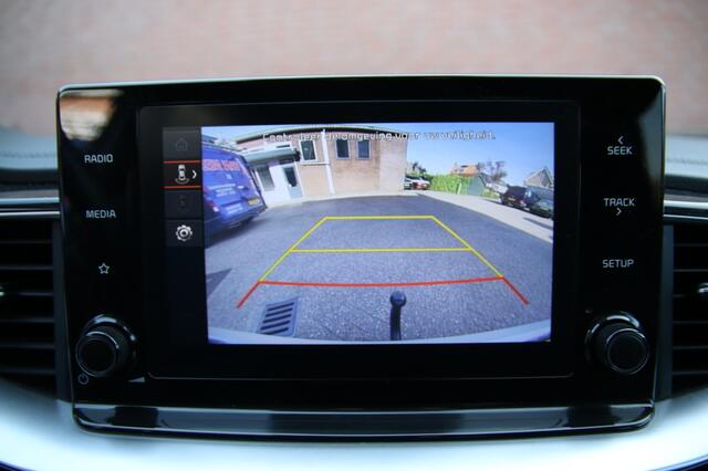 KIA CEE D Ceed Sportswagon 1.5 T-GDi MHEV Dyn+L