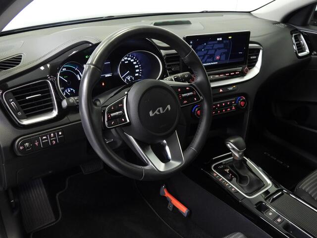KIA CEE D Ceed Sportswagon 1.6 GDI PHEV Plug-In DynamicLine NAVI/CAMERA/LED/16"LMV!