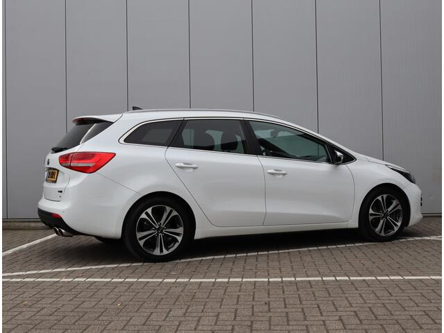 KIA CEE D cee'd Sportswagon 1.0 T-GDi GT-Line | Panoramadak | Camera | Org. NL