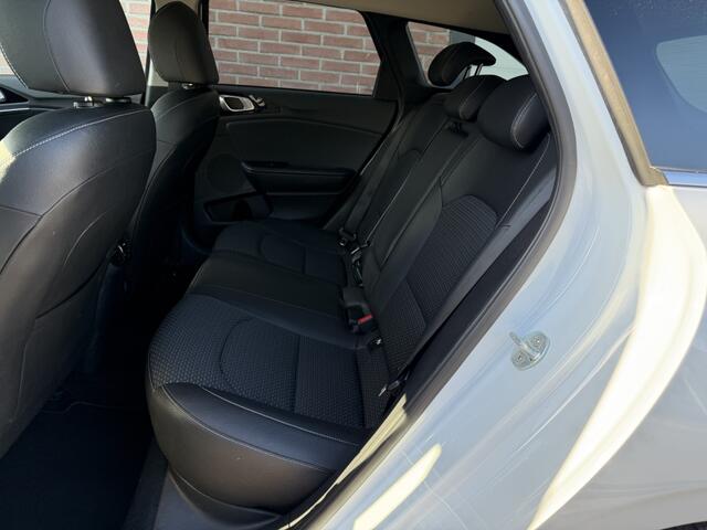 KIA CEE D Ceed Sportswagon 1.5 T-GDi Dyn.PlusL. AUT KEYLEES CAMERA LEER INRUIL MOG!!!