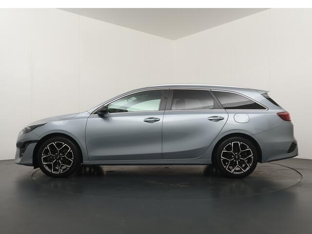 KIA CEE D Ceed Sportswagon 1.5 T-GDi GT-Line Automaat - Kantel/Schuifdak - ACC - Stoel / Stuurwielverwarming - Navigatie - Climate Control - Fabrieksgarantie tot 04-2032
