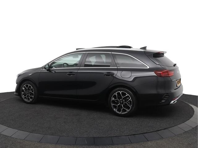 KIA CEE D Ceed Sportswagon 1.5 T-GDi GT-Line - Climate Control - Cruise Control - Schuif/Kanteldak - Stoel/Stuurverwarming- Navigatie- Apple Carplay/Android Auto Fabrieksgarantie 04-2032 of 150.000 km