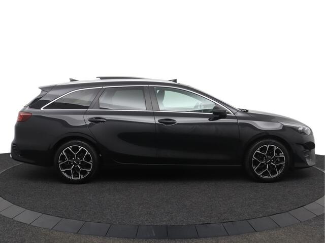 KIA CEE D Ceed Sportswagon 1.5 T-GDi GT-Line - Climate Control - Cruise Control - Schuif/Kanteldak - Stoel/Stuurverwarming- Navigatie- Apple Carplay/Android Auto Fabrieksgarantie 04-2032 of 150.000 km