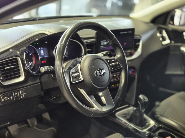 KIA CEE D Ceed Sportswagon 1.0 T-GDi 120 DynamicPlusLine Camera | Navi | Clima | Verw. stoelen/stuur