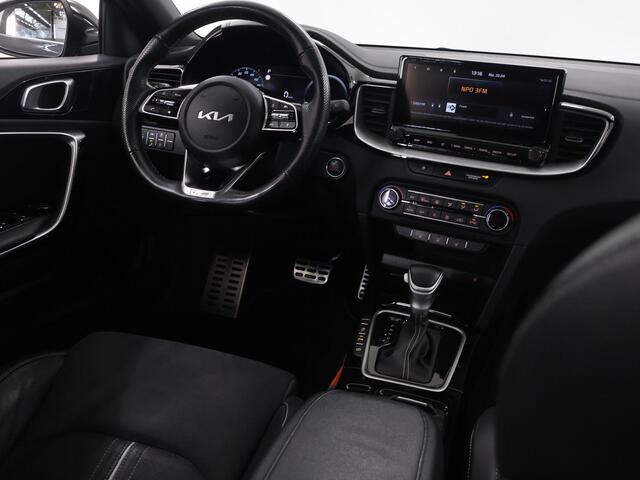 KIA CEE D Ceed 1.5 T-GDi GT-Line | Trekhaak | Panoramadak | LED Koplampen | Stoel/Stuurverwarming | Keyless Go | Dodehoekdetectie