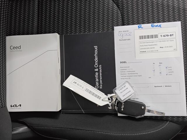 KIA CEE D Ceed Sportswagon 1.0 T-GDi MHEV AUT! 1e Eig! Camera! Carplay! VERWACHT!