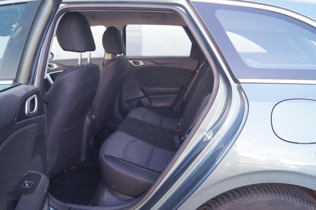 KIA CEE D Ceed SW 1.5 T-GDi 160pk DynamicLine -NAVI-ECC-