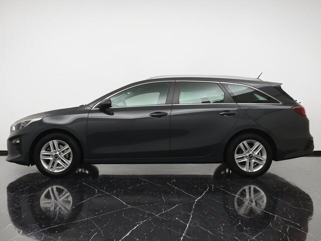 KIA CEE D Ceed Sportswagon 1.0 T-GDi 120PK DynamicLine - Navigatie - Camera - Climate control - Cruise control - All Season banden - Fabrieksgarantie tot 08-2028