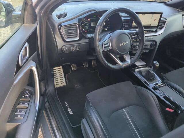 KIA CEE D Ceed Sportswagon 1.5 T-GDi GT-Line NL-AUTO | PANODAK | CAMERA