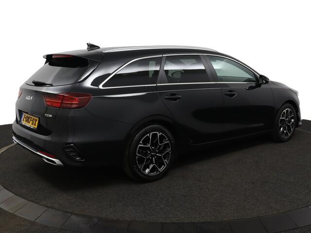 KIA CEE D Ceed Sportswagon 1.5 T-GDi GT-Line Navigatie - Achteruitrijcamera - Aplle & Android Carplay - Virena zekerheidspakket ¤ 895,-