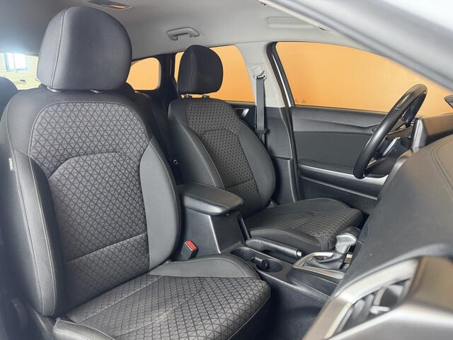 KIA CEE D Ceed Sportswagon 1.5 T-GDi MHEV DynamicLine carplay navi | cruise control | camera