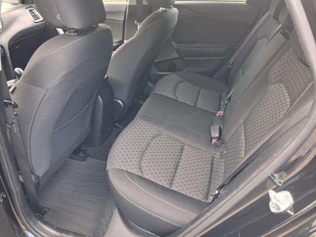 KIA CEE D Ceed 1.0 T-GDi Dyn.PlusL.