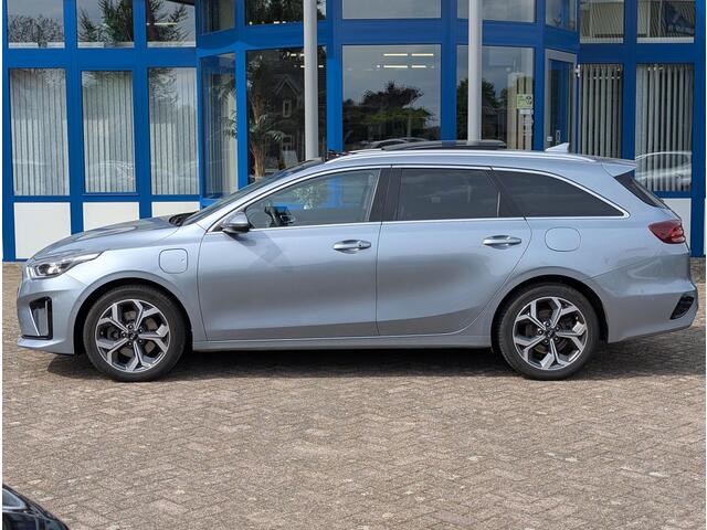 KIA CEE D Ceed Sportswagon 1.6 GDI PHEV ExecutiveLine FULL OPTION | 10 jaar garantie, Schuifdak, Stoelventilatie, Digitaal Display, Leer, Elektr. achterklep, Dealer onderhouden, 1300kg trekgewicht!
