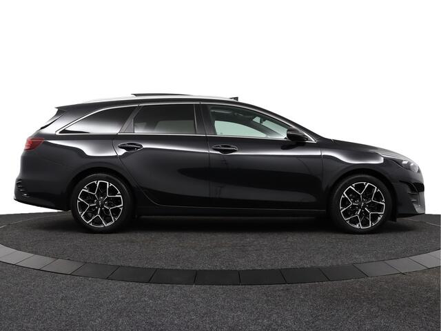 KIA CEE D Ceed Sportswagon 1.5 T-GDi GT-Line Automaat - Carplay/Android Auto - Cruise Control - Dodehoekdetectie - Panorama Dak - Navigatie - Stoel/Stuurverwarming