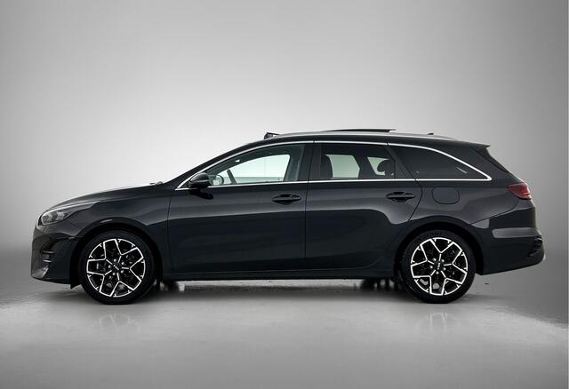 KIA CEE D Ceed Sportswagon 1.5 T-GDi GT-Line / Panoramisch dak / Sportstoelen / Adaptieve cruise