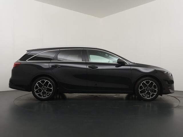 KIA CEE D Ceed Sportswagon 1.5 T-GDi GT-Line Navigatie - Achteruitrijcamera - Stoelverwarming - Panoramadak - Virena zekerheidspakket ¤ 895,-