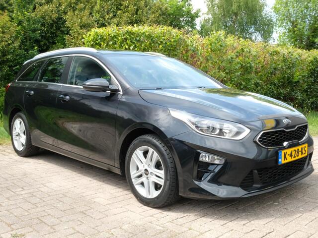 KIA CEE D Ceed Sportswagon 1.0 T-GDi DynamicLine 120 PK | Navigatie | Camera | Dealer Onderhouden | Carplay | Climate Controle | Cruise Controle |