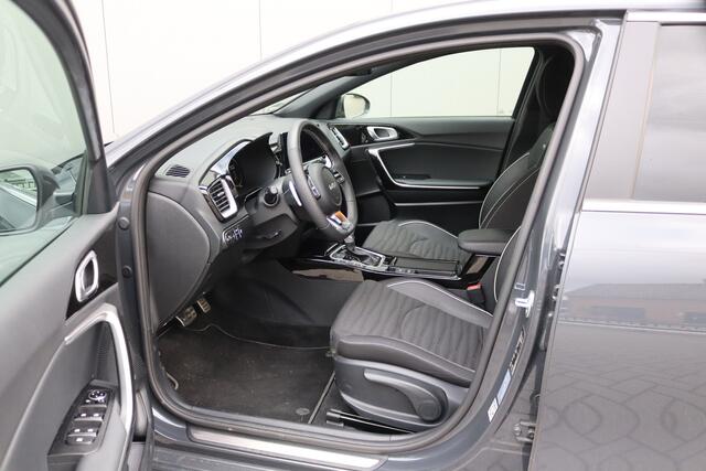 KIA CEE D Ceed 1.5 T-GDi 140PK Automaat GT-Line 12-2025!/Navigatie/Adapt.-cruise/Keyfree/Winter-pack