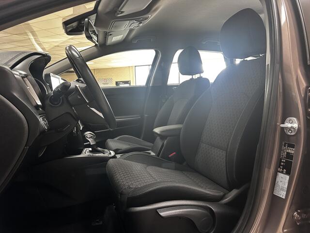 KIA CEE D Ceed Sportswagon 1.4 T-GDi DynamicLine/ Automaat/ LED Dagrijverl/ Trekhaak/ Apple+Android/ Clima/ Navi/ Cruise/ Bluetooth/ Multi.LEDER.Stuur/ Elek.pakket/ Isofix/ PDC.