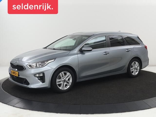 KIA CEE D Ceed 1.0 T-GDi DynamicPlusLine | Stoelverwarming | Carplay | Camera | Navigatie | Stuurverwarming | Half leder | Cruise control | Keyless | DAB | Parkeerhulp | Climate control | Bluetooth
