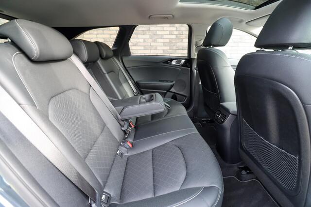 KIA CEE D Ceed Sportswagon 1.6 GDI PHEV ExecutiveLine | Panoramadak | Leer | Adaptieve cruise | Rijklaarprijs - incl.garantie