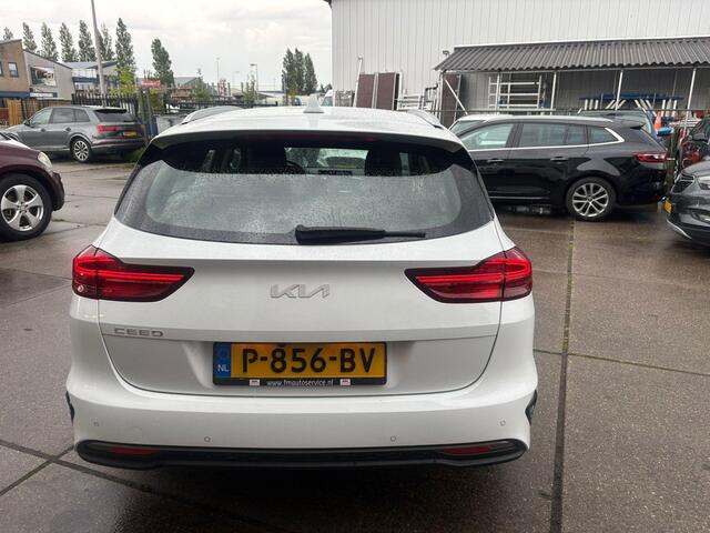 KIA CEE D Ceed Sportswagon 1.0 T-GDi DynamicLine Dealer ondh, Clima, cruise, camera, carplay