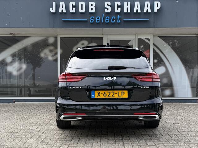 KIA CEE D Ceed Sportswagon 1.5 T-GDi GT-Line / Automaat / Keyless / Carplay / Schuif- Kanteldak / 17'' LM /