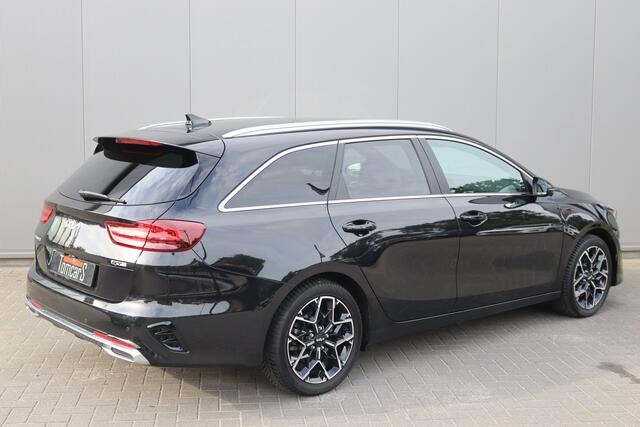 KIA CEE D Ceed Sportswagon 1.5 T-GDi 140PK Automaat GT-Line 12-2025!/Navigatie/Adapt.-cruise/Keyfree/Winter-pack