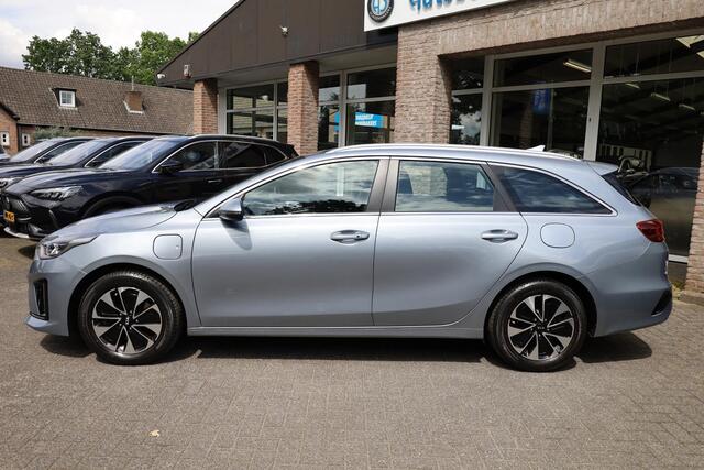 KIA CEE D Ceed Sportswagon 1.6 GDI PHEV DynamicLine STUUR/STOELVERW. CARPLAY CAMERA LANE-ASSIST ACC DAB HILL-HOLD PDC LMV DEALERONDH.