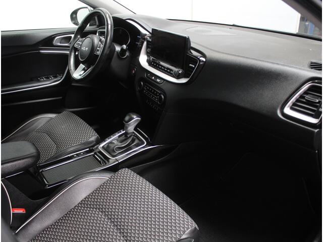 KIA CEE D Ceed 1.5 T-GDi MHEV DynamicPlusLine CAMERA | CARPLAY | LMV16 | AUTOMAAT | AFNBTRHAAK | LED | DAB | ADAPCRUISE | CLIMATE | NAVI | STOEL/STUURVERW