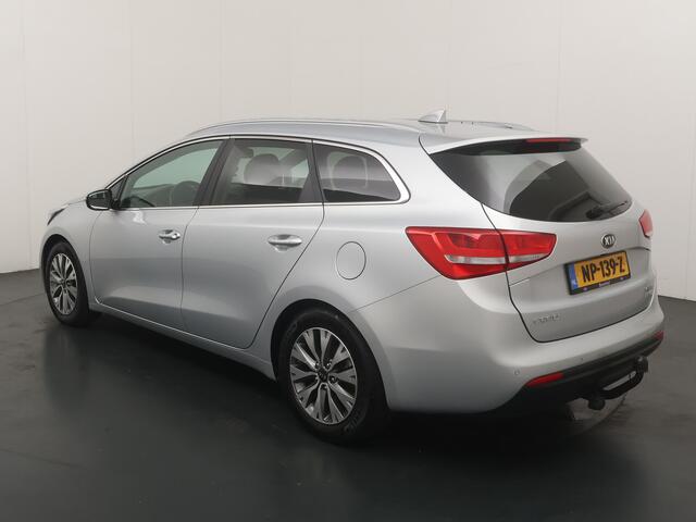 KIA CEE D cee'd Sportswagon 1.6 GDI DynamicLine | Trekhaak | Camera | Navi | Clima |