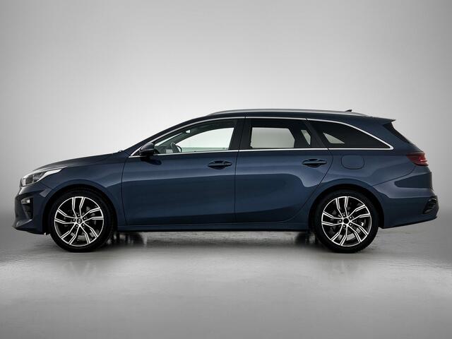 KIA CEE D Ceed Sportswagon 1.5 T-GDi 160PK Automaat DynamicPlusLine / Trekhaak / Airco-ecc./ Pdc+Camera / Stoel-Stuurverwarming / 1/2Leder / Apk 08-2027