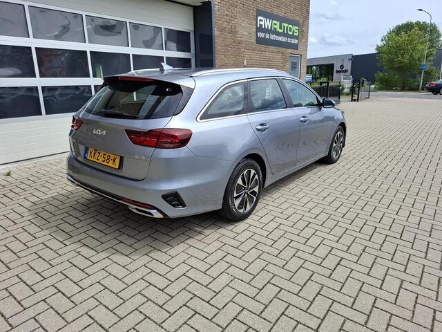 KIA CEE D Ceed Sportswagon 1.6 GDI PHEV DynamicPlusLine