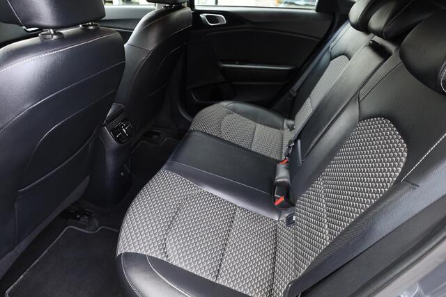 KIA CEE D Ceed 1.0 T-GDi DynamicLine CARPLAY CAMERA HALF-LEER CRUISE DRAADLOOS-LADEN DAB LANE-ASSIST HILD-HOLD CLIMA NAVI CRUISE PDC LMV