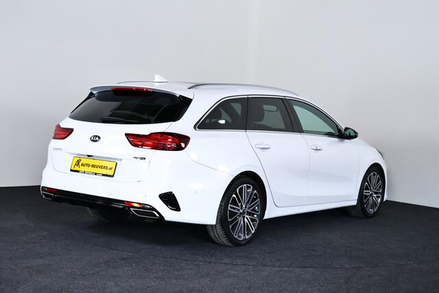 KIA CEE D Ceed Sportswagon 1.5 T-GDi GT-Line / Panorama / ACC / LED / Memory