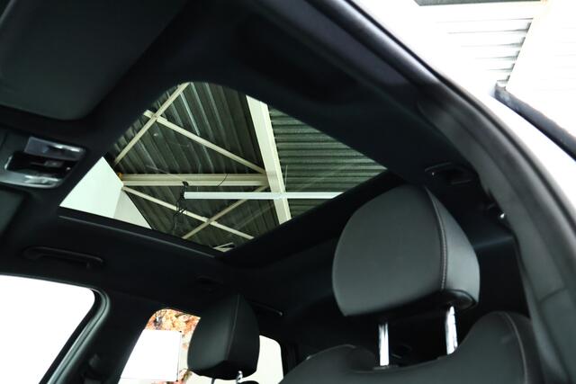 KIA CEE D Ceed Sportswagon 1.5 T-GDi GT-Line / Panorama / ACC / LED / Memory