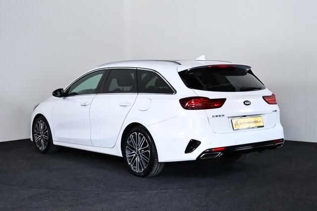 KIA CEE D Ceed Sportswagon 1.5 T-GDi GT-Line / Panorama / ACC / LED / Memory