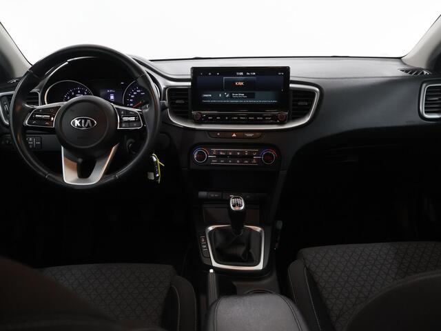 KIA CEE D Ceed Sportswagon 1.0 T-GDi DynamicLine | Navigatie | Parkeercamera | Apple Carplay/Android Auto | Climate Control | Cruise Control |