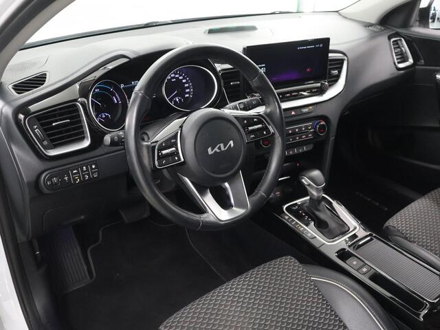 KIA CEE D Ceed Sportswagon 1.6 GDI PHEV DynamicPlusLine | Trekhaak | Stoel/Stuurwielverwarming | Dodehoek Detectie | Keyless Go | Elektrische Achterklep | Climate Control |