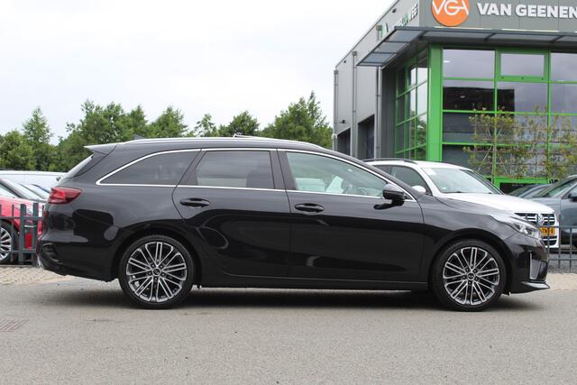 KIA CEE D Ceed Sportswagon 1.5 T-GDi GT-PlusLine | Panoramadak