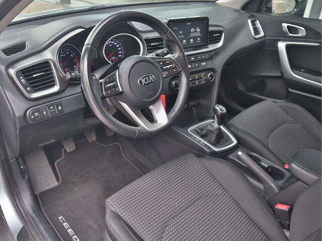 KIA CEE D Ceed Sportswagon 1.0 T-GDi DynamicLine | Apple Carplay & Android Auto | Camera | Airco | Cruise Control |