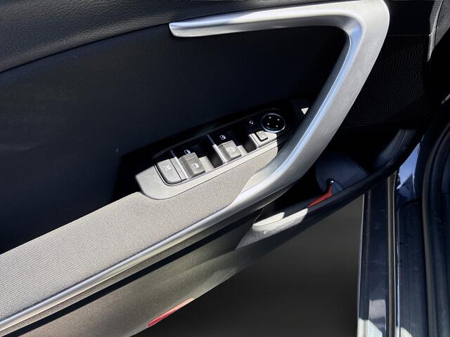 KIA CEE D Ceed Sportswagon 1.0 T-GDi DynamicLine | Navigatie | Climate control | Lichtmetalen velgen |