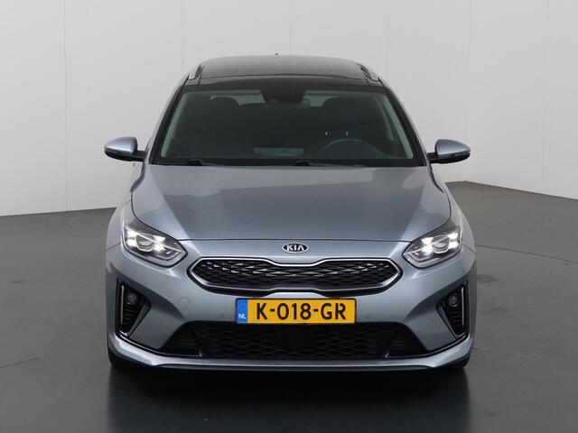 KIA CEE D Ceed Sportswagon 1.6 GDI PHEV ExecutiveLine | Trekhaak | Panoramadak | Elekt. Stoelverstelling met geheugen | Stoelventilatie | Stoel/Stuurwielverwarming |